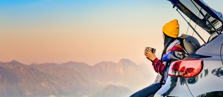Woman,Traveller,Enjoy,Coffee,Time,On,Back,Storage,Of,Car